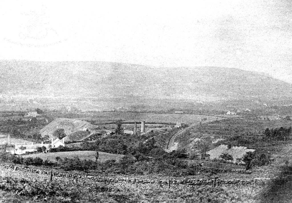 Tunnel Cottages At Blaen-Nant-Y-Groes Farm Aberdare Dış mekan fotoğraf
