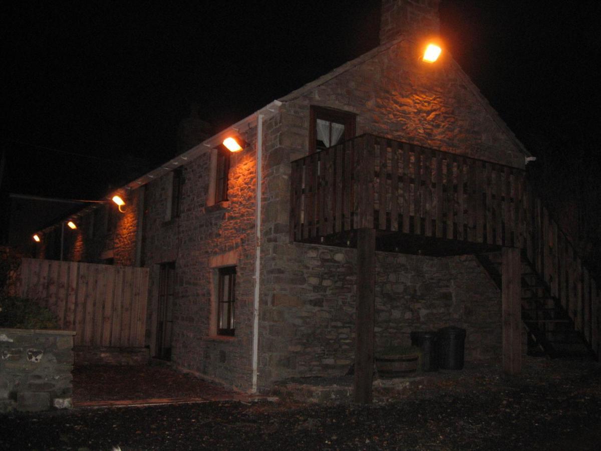 Tunnel Cottages At Blaen-Nant-Y-Groes Farm Aberdare Dış mekan fotoğraf