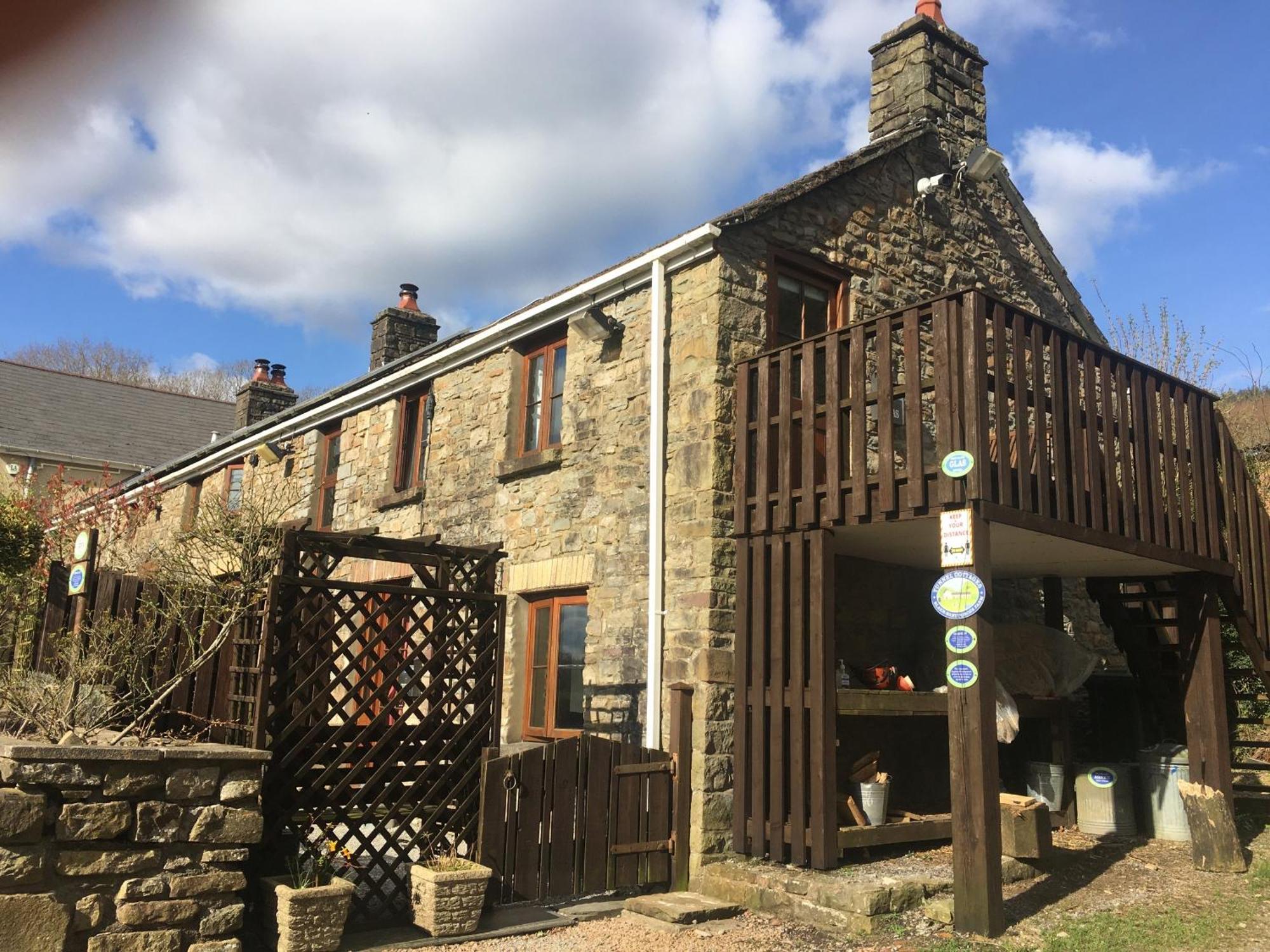 Tunnel Cottages At Blaen-Nant-Y-Groes Farm Aberdare Oda fotoğraf
